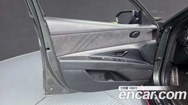 Hyundai AVANTE 2022 — photo 14