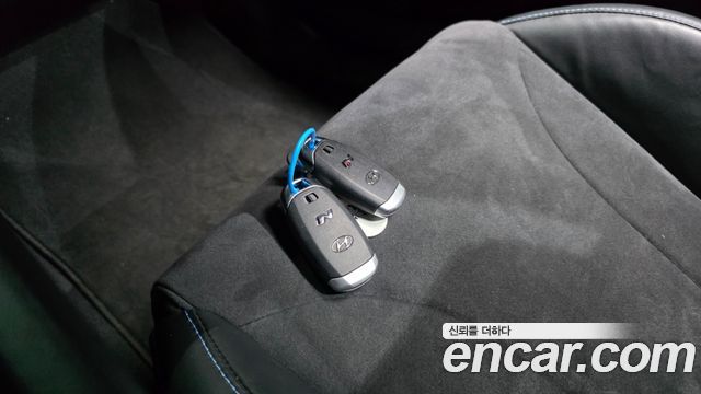 Hyundai AVANTE 2022 — photo 27