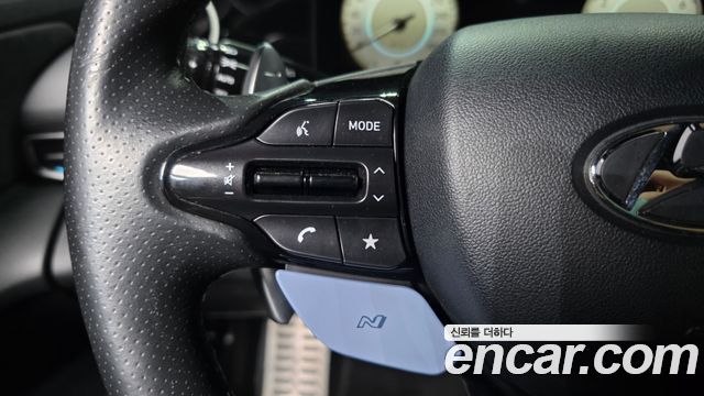Hyundai AVANTE 2022 — photo 29