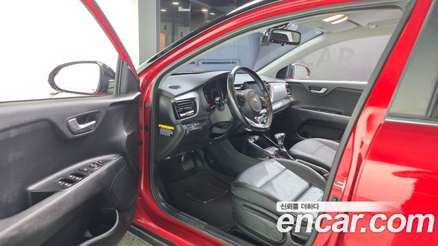 Kia Stonic 2019 — photo 10