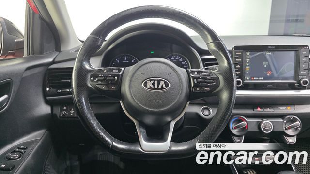 Kia Stonic 2019 — photo 13