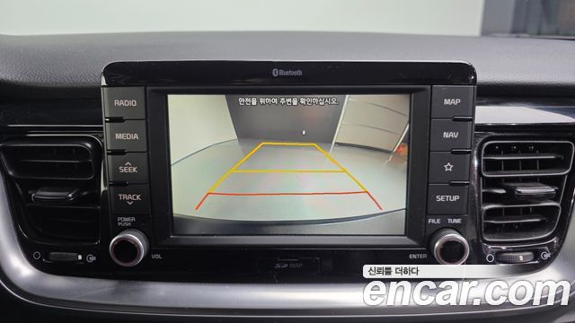 Kia Stonic 2019 — photo 15