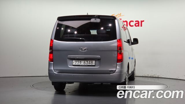Hyundai Starex 2012 — photo 4
