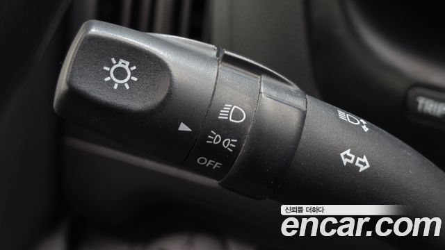 Hyundai Starex 2012 — photo 16