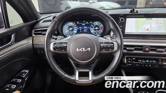 Kia K5 2023 — photo 20