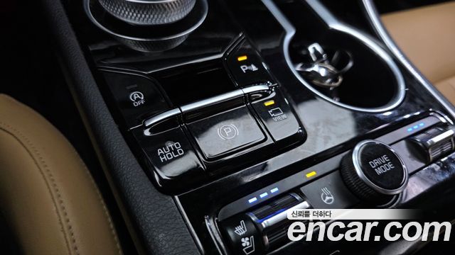 Kia K5 2023 — photo 24