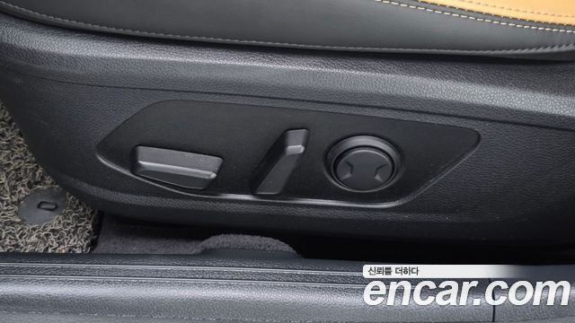 Kia K5 2023 — photo 32