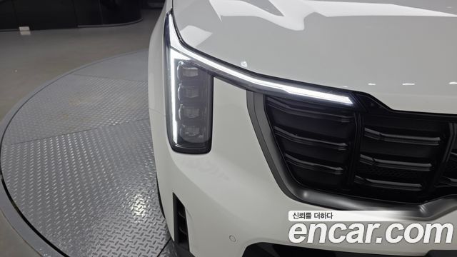 Kia Sorento 2024 — photo 8