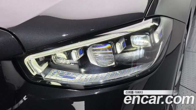 Mercedes-Benz S-Class 2026 — photo 8