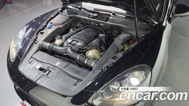 Porsche Cayenne 2013 — photo 6