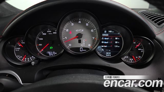 Porsche Cayenne 2013 — photo 8