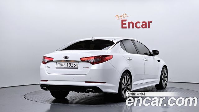 Kia K5 2011 — photo 2