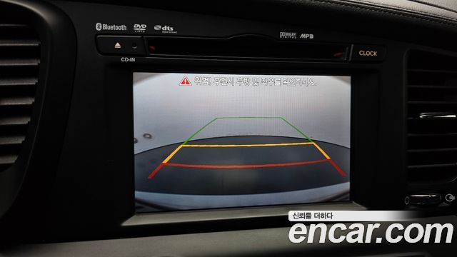 Kia K5 2011 — photo 21