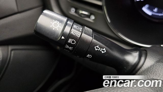 Kia K5 2011 — photo 28