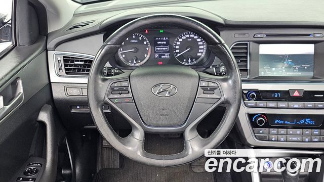Hyundai Sonata 2015 — photo 15