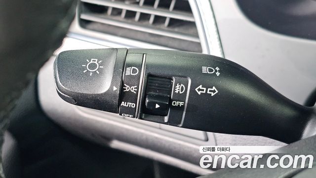 Hyundai Sonata 2015 — photo 17