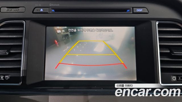 Hyundai Sonata 2015 — photo 19