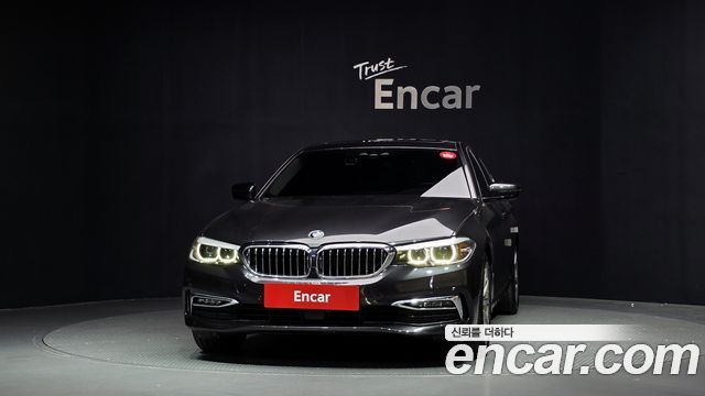 BMW 5-Series 2019 — photo 3