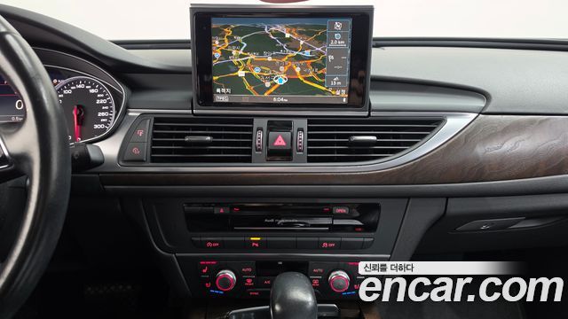 Audi A6 2016 — photo 13