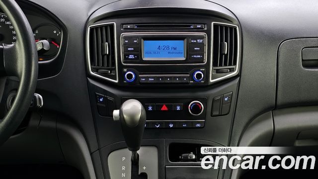 Hyundai Starex 2016 — photo 20