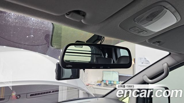 Hyundai Starex 2016 — photo 23