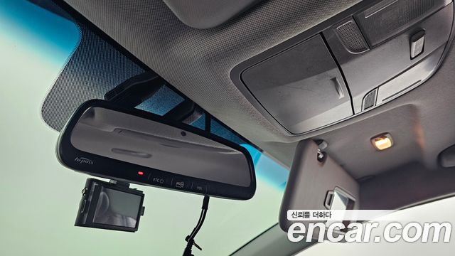 Hyundai AVANTE 2016 — photo 19