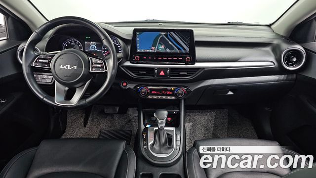 Kia K3 2022 — photo 10