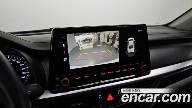 Kia K3 2022 — photo 22