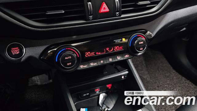 Kia K3 2022 — photo 23