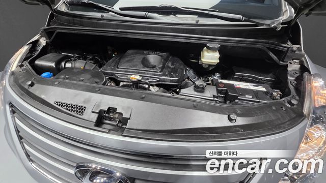 Hyundai Starex 2016 — photo 6