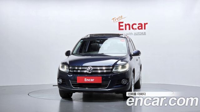 Volkswagen Tiguan 2012 — photo 3