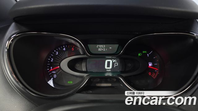 Renault Korea QM3 2017 — photo 11