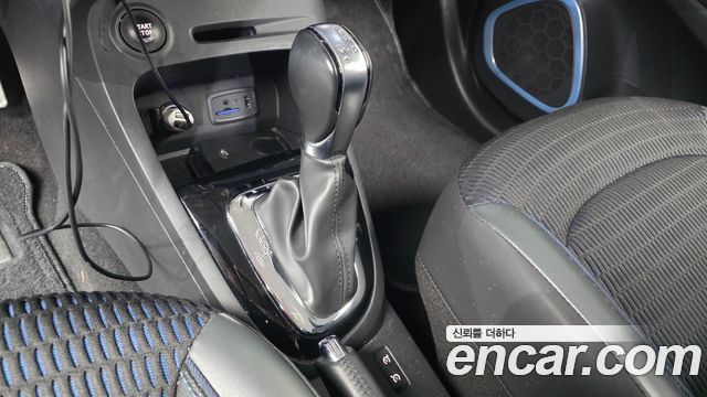 Renault Korea QM3 2017 — photo 12