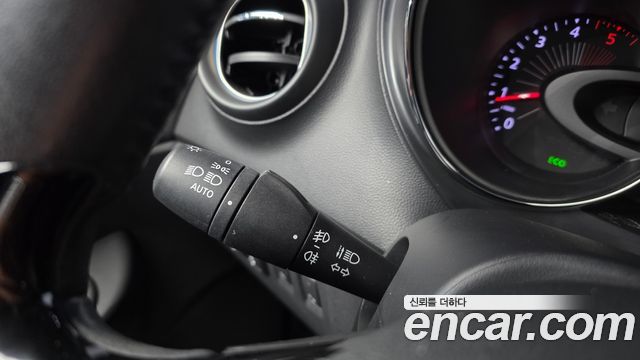 Renault Korea QM3 2017 — photo 32
