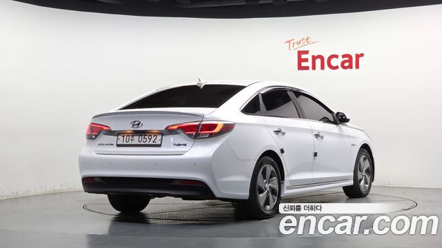 Hyundai Sonata 2017 — photo 2