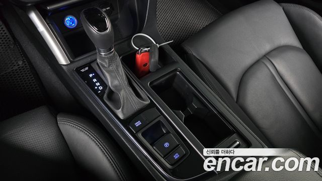 Hyundai Sonata 2017 — photo 12