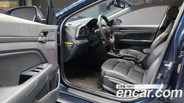 Hyundai AVANTE 2020 — photo 10