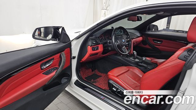 BMW 4-Series 2017 — photo 10