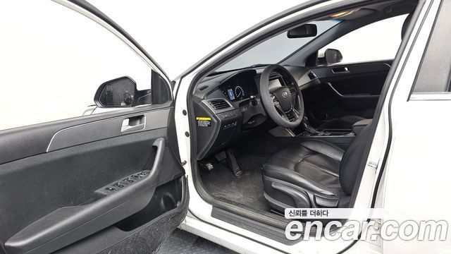Hyundai Sonata 2015 — photo 10