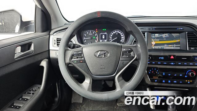 Hyundai Sonata 2015 — photo 12
