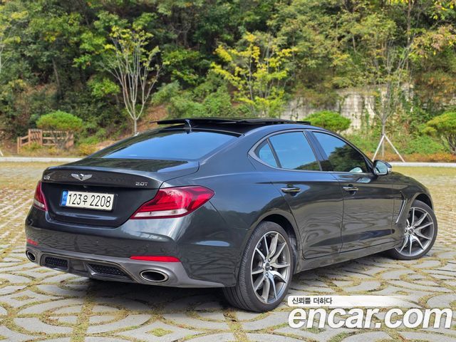 Genesis G70 2020 — photo 11