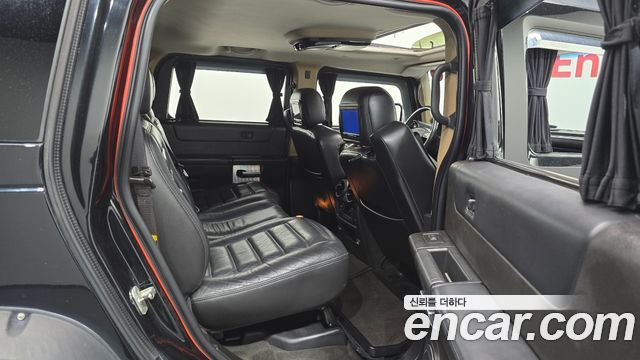Hummer H2 2005 — photo 11