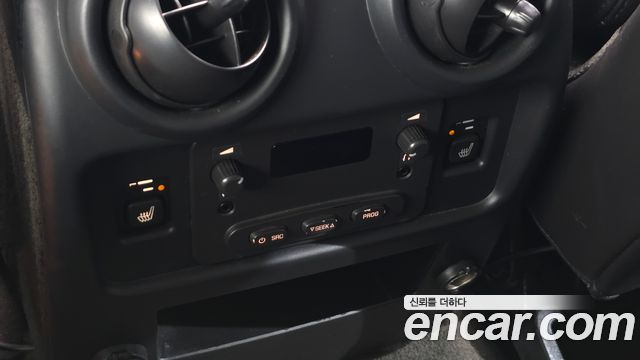 Hummer H2 2005 — photo 14