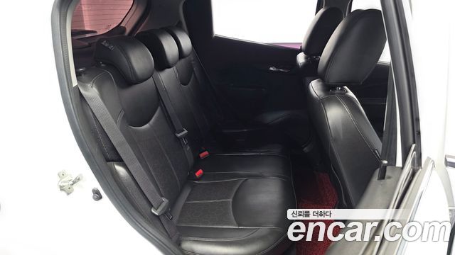Chevrolet Korea Spark 2017 — photo 12