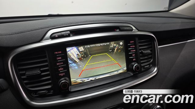 Kia Sorento 2015 — photo 22