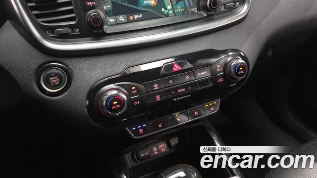 Kia Sorento 2015 — photo 23