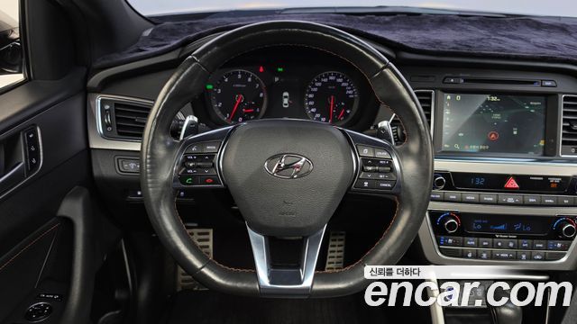 Hyundai Sonata 2017 — photo 13