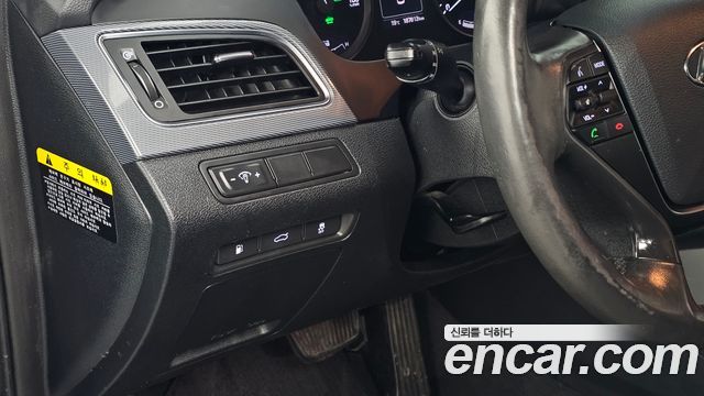 Hyundai Sonata 2016 — photo 22