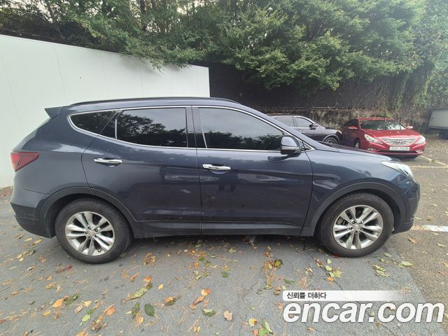 Hyundai Santafe 2016 — photo 2