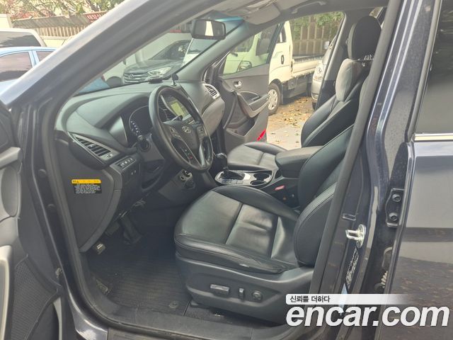 Hyundai Santafe 2016 — photo 8